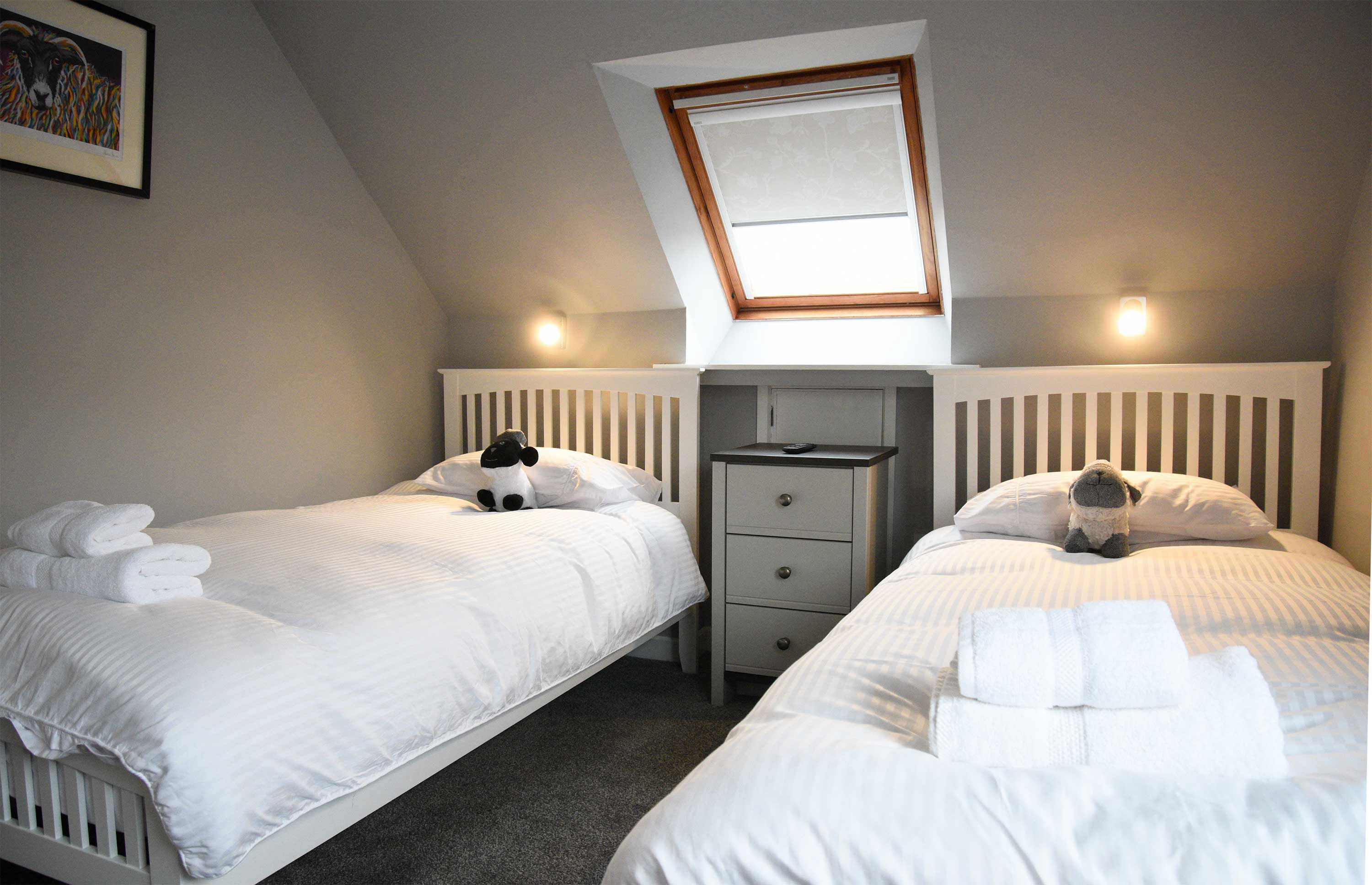 Spacious luxury twin room accommodation in Uig on the Isle of Skye